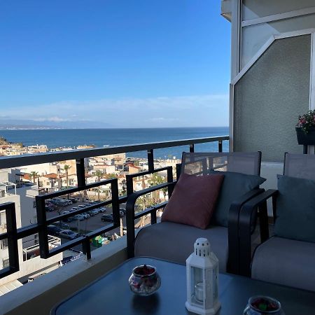 Apartamento Totalmente Reformado Con Piscina Y Jardines Al Lado De La Playa De La Carihuela Torremolinos Dış mekan fotoğraf