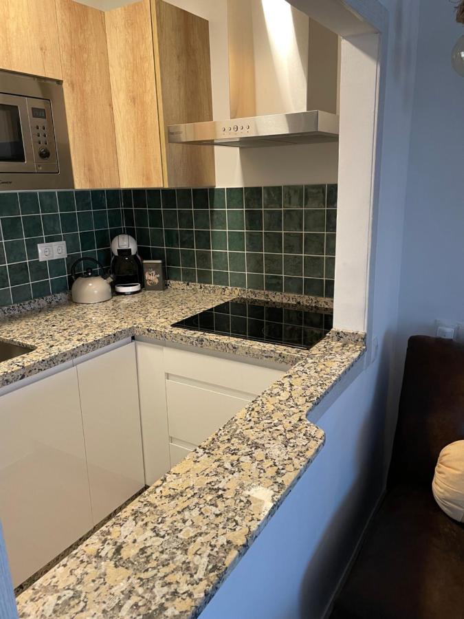 Apartamento Totalmente Reformado Con Piscina Y Jardines Al Lado De La Playa De La Carihuela Torremolinos Dış mekan fotoğraf
