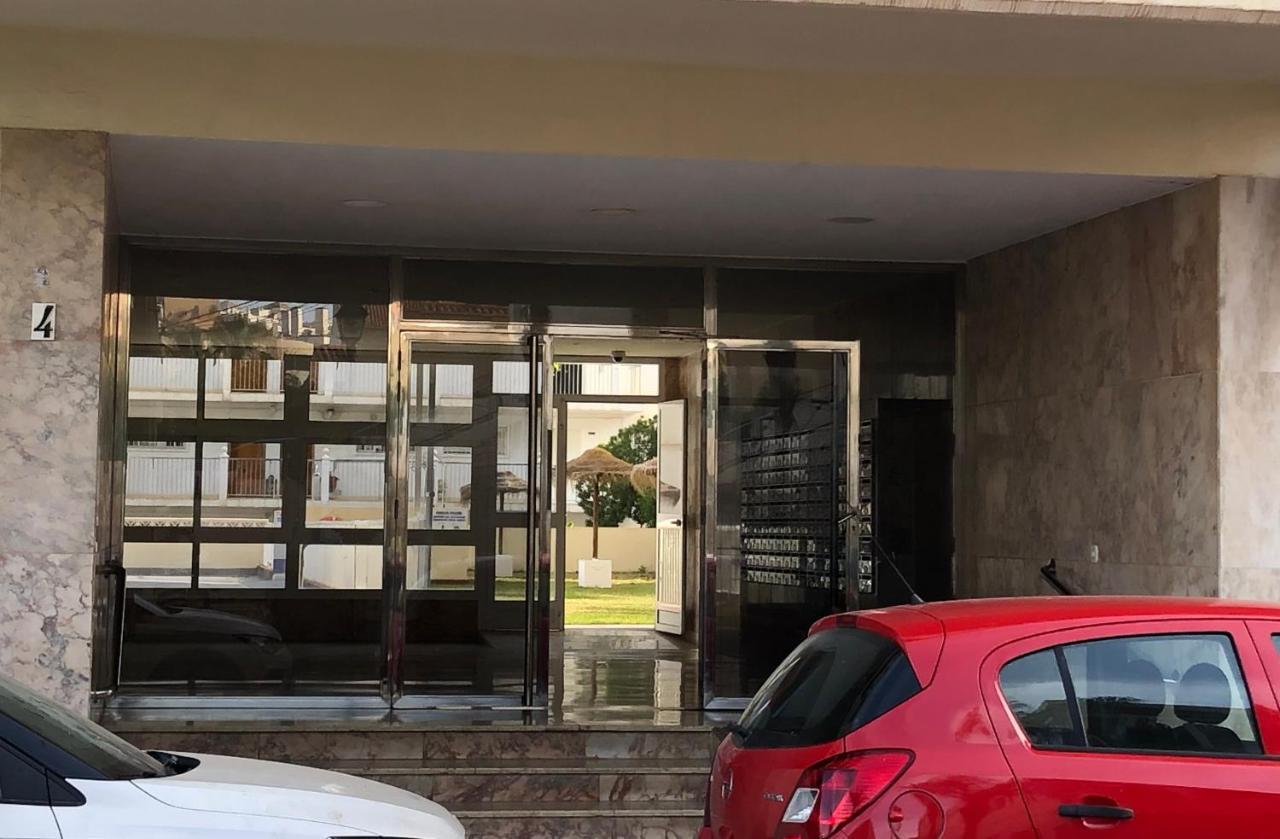 Apartamento Totalmente Reformado Con Piscina Y Jardines Al Lado De La Playa De La Carihuela Torremolinos Dış mekan fotoğraf